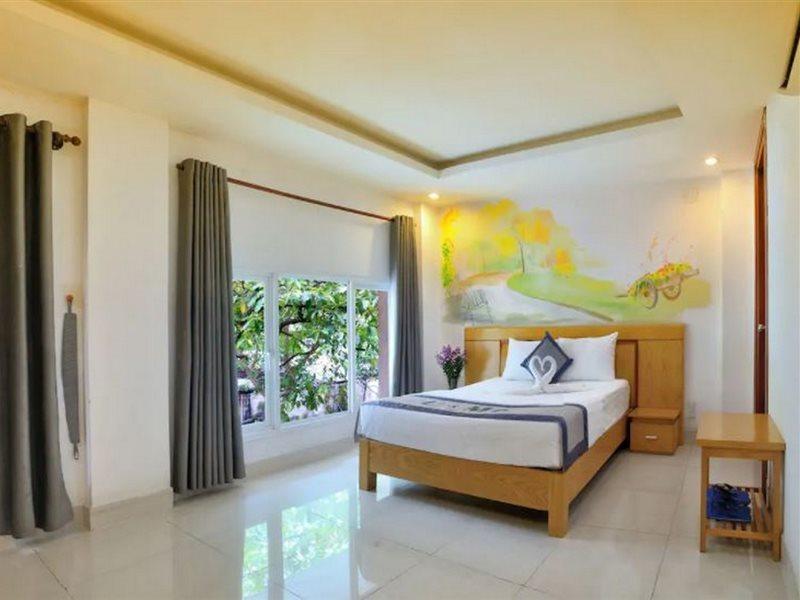 U And Me Hotel Tan Phong Exteriér fotografie